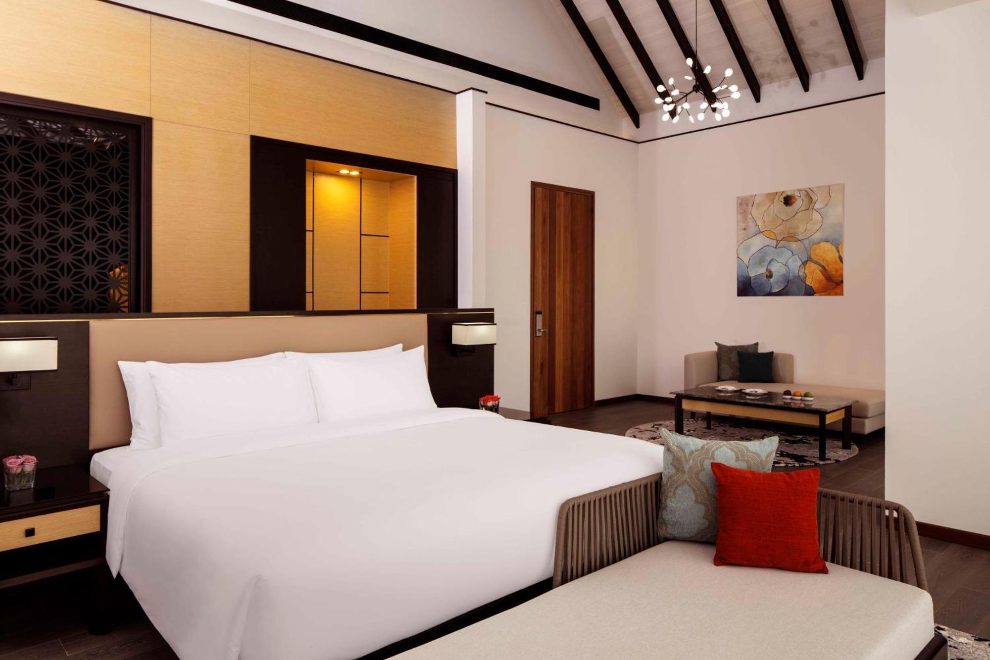 Radisson Blu Resort Maldives With 50 Percent Off On Sea Plane Round Trip 03 Nights & Above Fenfushi الغرفة الصورة